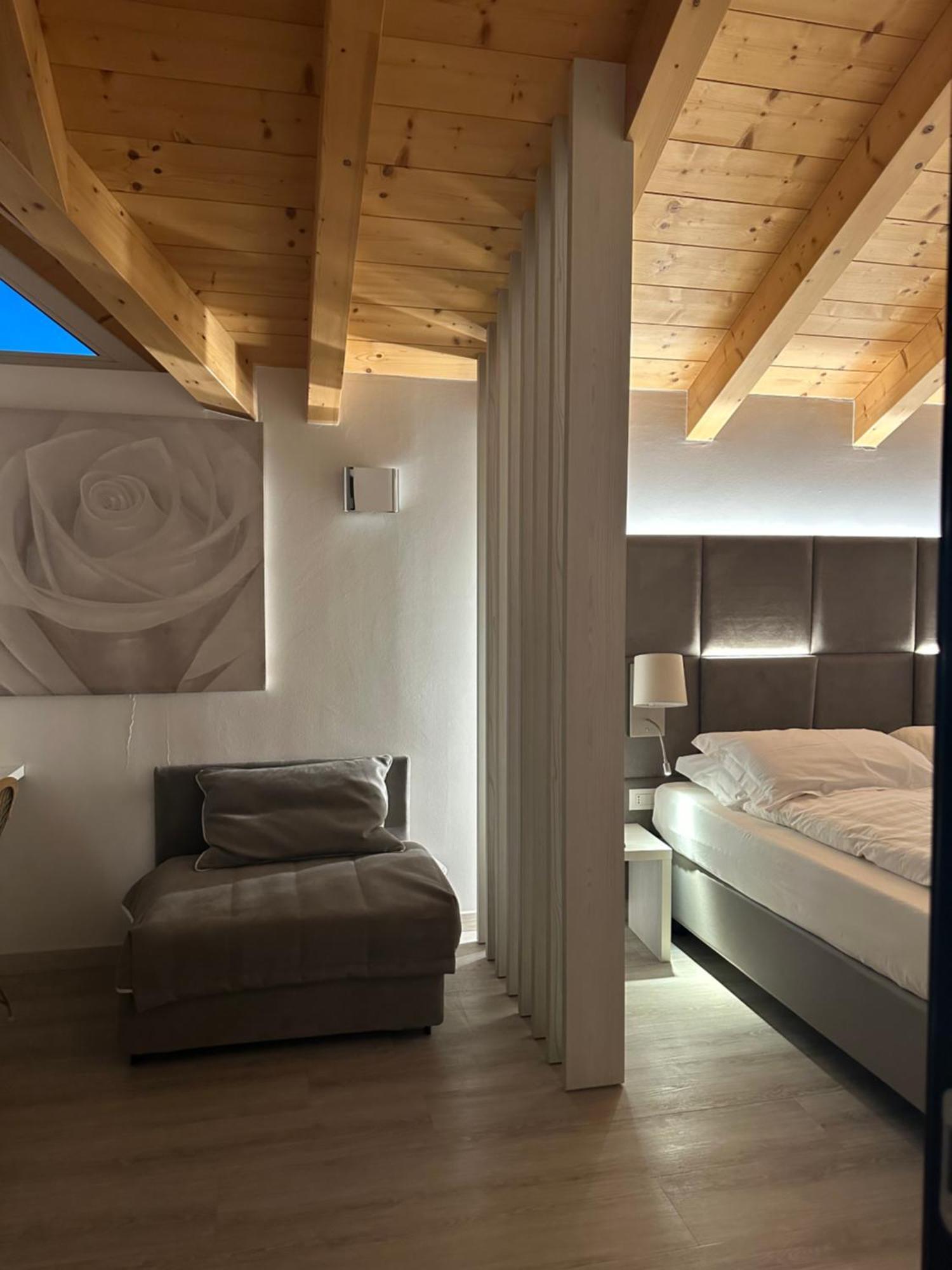 Rosensuite La Residenza Del Rosengarten Pinzolo Kültér fotó
