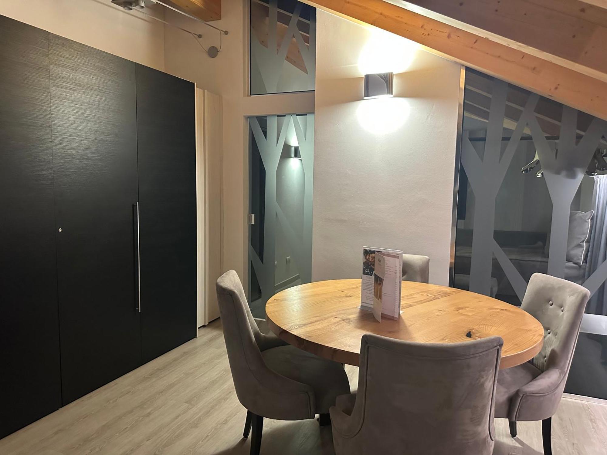 Rosensuite La Residenza Del Rosengarten Pinzolo Kültér fotó